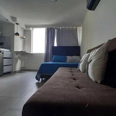 Apartamento Piso 12 Cerca A La Playa, Piscina, Wifi, Ac Cartagena