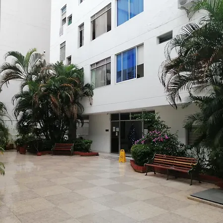 Piso 12 Cerca A La Playa, Piscina, Wifi, Ac Apartamento *