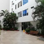 PISO 12 Cerca a la playa, Piscina, Wifi, AC